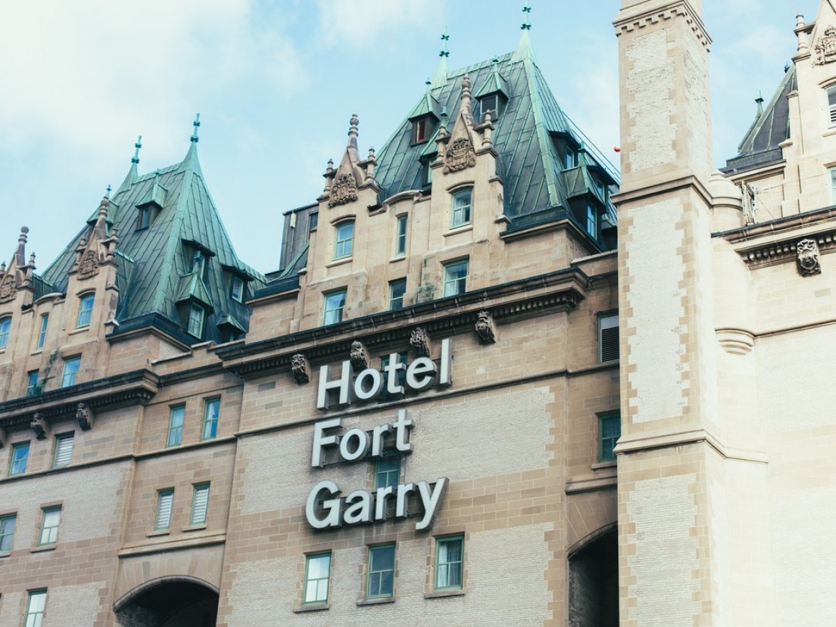 Winnipeg hotels are the new home office - 