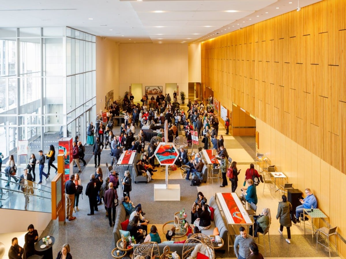 Indigenous experiences in Winnipeg that will inspire - Indigenous marketplace at the 2023 International Indigenous Tourism Conference at RBC Convention Centre Winnipeg (Simon Sees Photography)