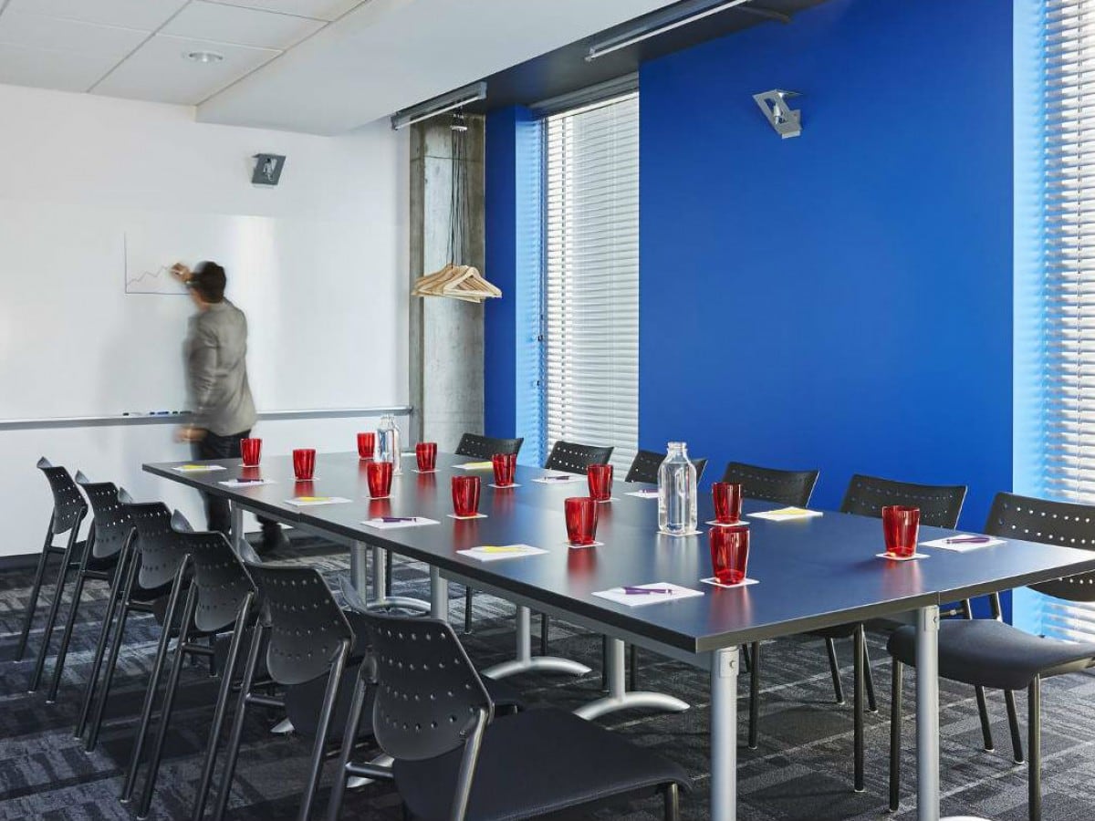 6 of Winnipeg’s best breakout rooms - Bright colours at the ALT Hotel make every breakout room pop (ALT Hotel)